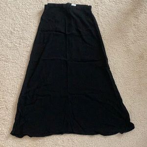 Black skirt